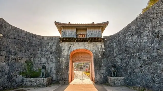 「琉球王國」曾繁盛延續達450年之久。