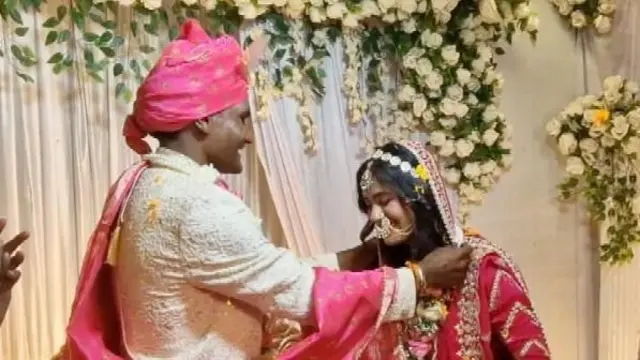 11 वर्षांच्या प्रेमावर ट्रोलिंगची सावली, ट्रोल करणारे या जोडप्याच्या 'रंगावरच' का अडकले?