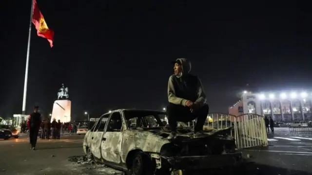 Октябрь окуяларына бир жыл толду