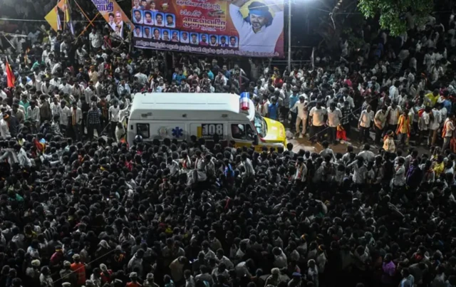 கரூர் கூட்ட நெரிசல், விஜய், அரசியல், தமிழ்நாடு, தவெக