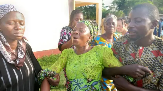 Kehinde oloogbe ni awn eeyan kan di mu