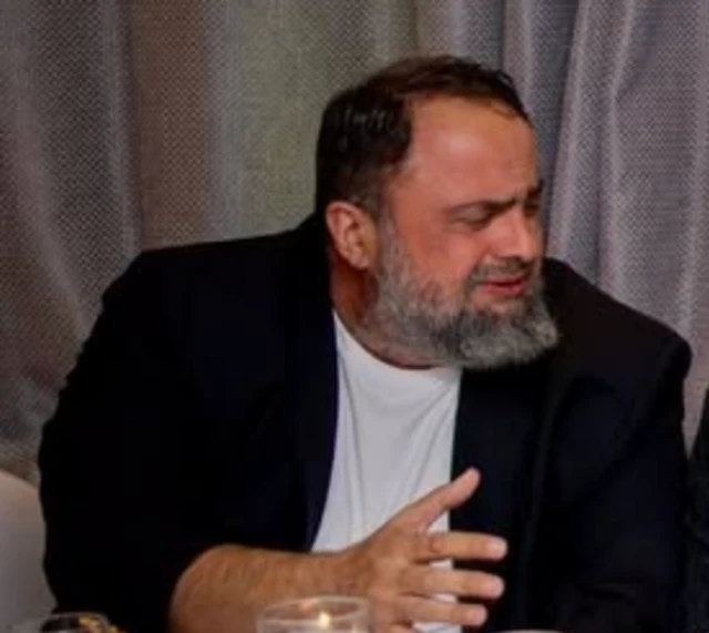 Evangelos Marinakis, mulkiilaha naadiga horyaalka Ingiriiska ka ciyaara ee Nottingham Forest.