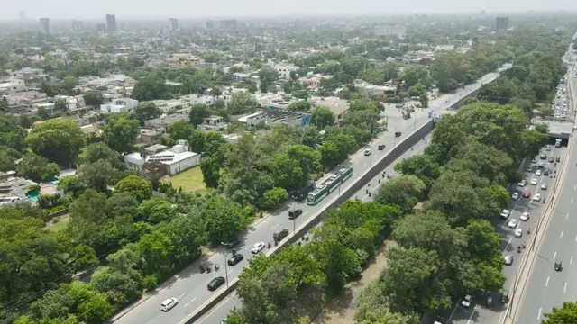 لاہور، ٹرام، کینال روڈ