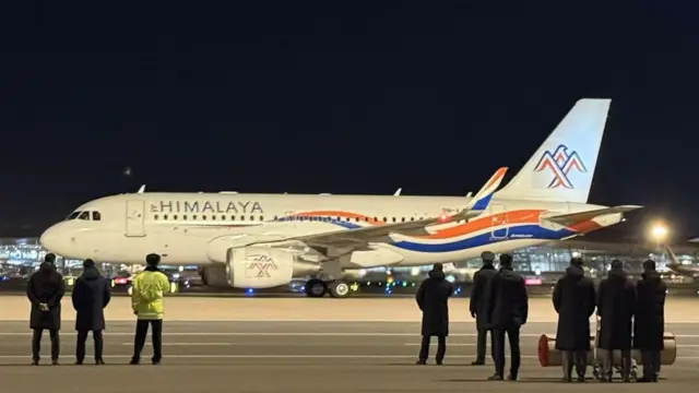 हिमालय एअरलाइन्सले छेन्दुसम्म उडान गर्न लागेको हो