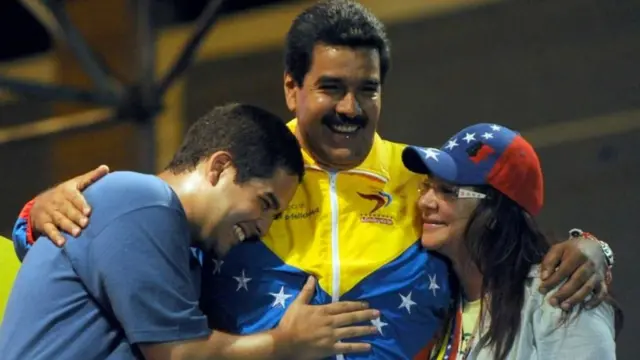 Nicolás Maduro Guerra, Nicolás Maduro y Cilia Flores.