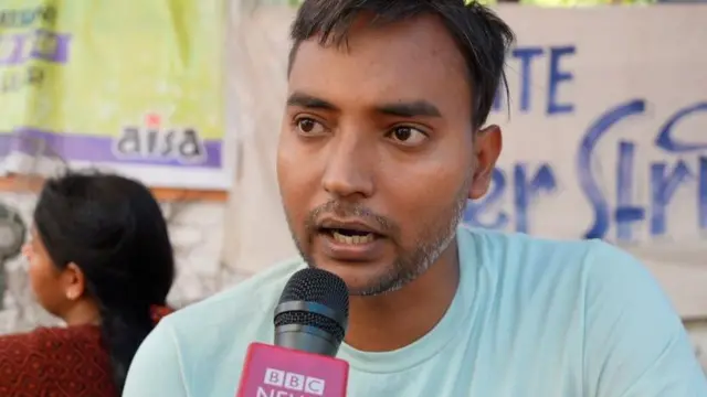 منیش الہ آباد یونیورسٹی میں پی ایچ ڈی کر رہے ہیں