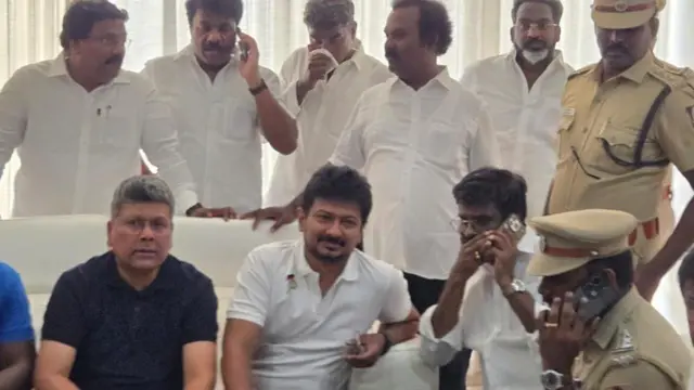 
உதயநிதி கைது