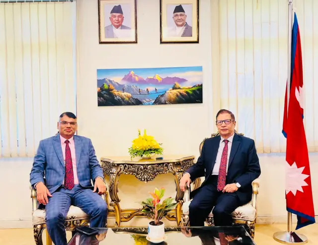 गृहसचिव गोकर्णमणि दुवाडी र दिल्लीस्थित नेपाली राजदूत शङ्कर शर्मा