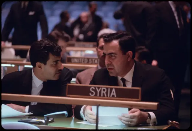 الرئيس السوري السابق نور الدين الأتاسي في مقر الأمم المتحدة في نيويورك في 1967