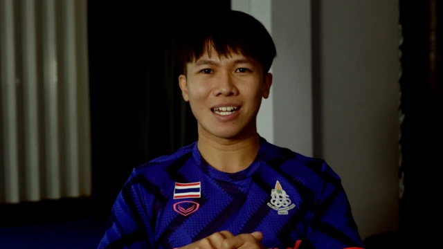 ชีวิตไม่ได้เดินทางด้วยความสวยหรู