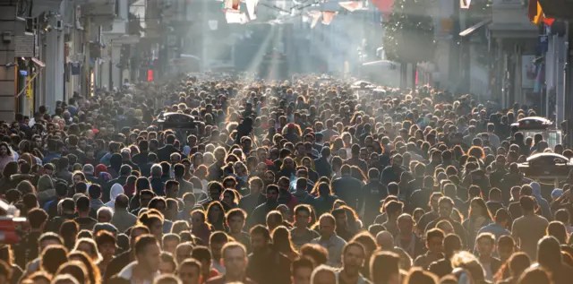 Стамбулдагы Истиклал көчөсү