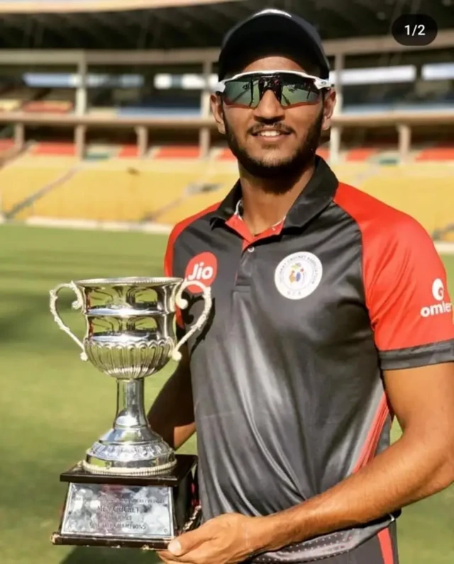 ઉર્વીલ પટેલ: CSK
ઉર્વીલ પટેલ: CSK IPL 2026 : કોણ છે ઉર્વીલ પટેલ જેણે માત્ર 13 બૉલમાં ફિફ્ટી ફટકારીને યશસ્વી જયસ્વાલના રેકૉર્ડની બરોબરી કરી?
