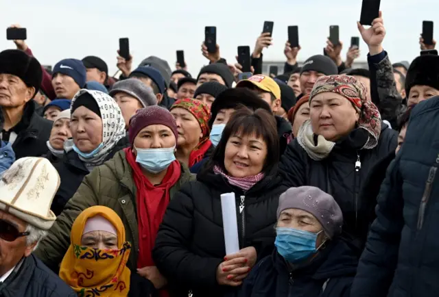 Келечекте кеминде 20 000 түтүн жашайт деген жерде бир да сейил багына орун калган эмес...