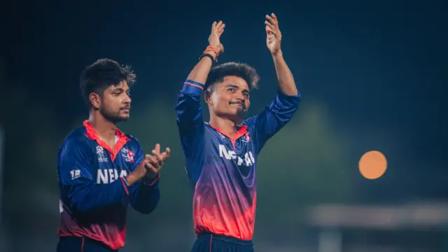 नेपालको राष्ट्रिय क्रिकेट टोलीका कप्तान रोहित पौडेल र सन्दीप लामिछाने