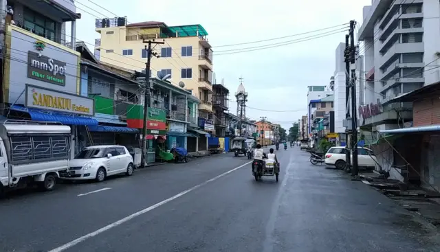ရခိုင်ပြည်နယ်မြို့တော် စစ်တွေမြို့ 
