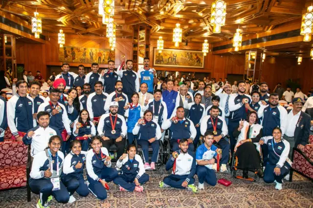 প্যারাঅলিম্পিক্সের খেলোয়াড়দের সাফল্য উদ্‌যাপন 