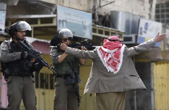 Ruscha porno video: Xola va mast ogil