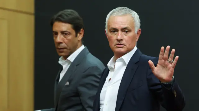 Мурињо и спортски директор Бенфике Руи Кошта