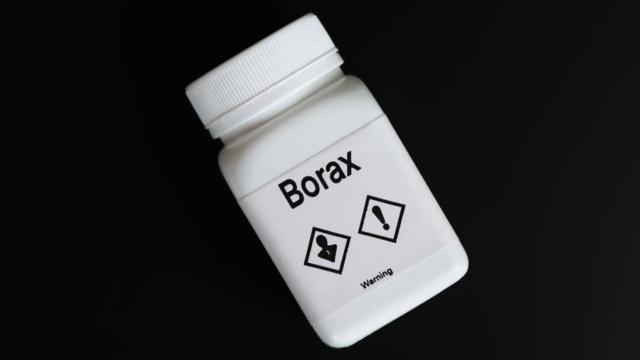 Embalagemcomo funciona maquina caça niquelbórax com ícone indicando perigo