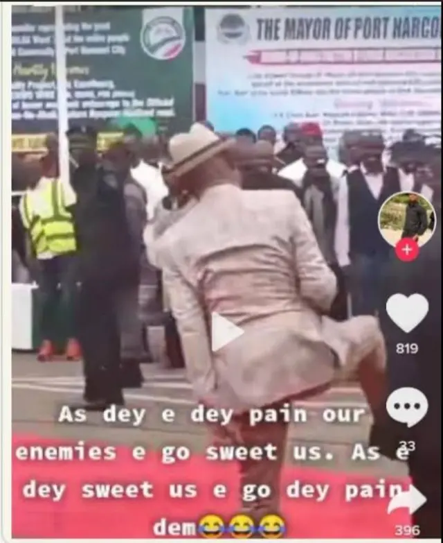 Eni to n jo sorin as e dey pain dem e dey sweet us