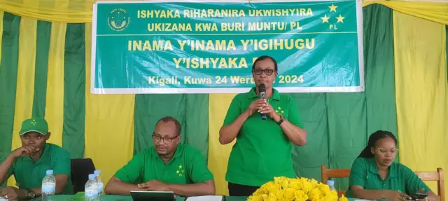 Donatile Mukabalisa ukuriye PL (uhagaze) mu nama y'igihugu y'iri shyaka ku cyumweru