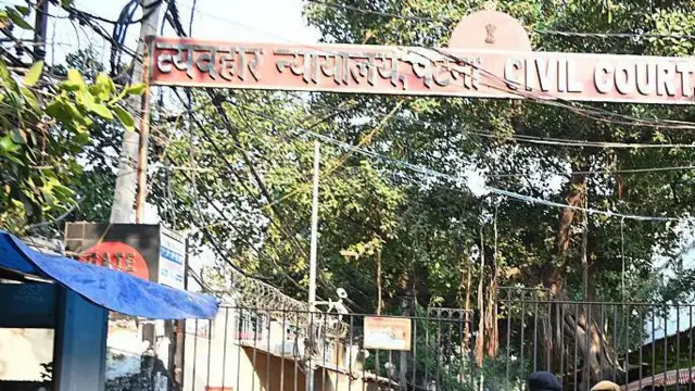 फ़ास्ट ट्रैक कोर्ट के लिए अलग से जजों की नियुक्ति न होना एक प्रमुख समस्या है (प्रतीकात्मक तस्वीर)