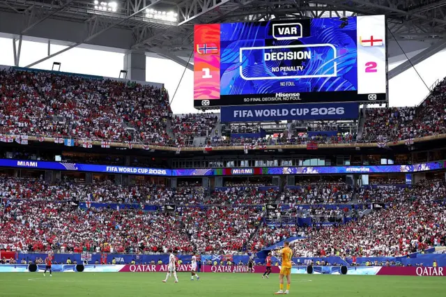 VAR, Video Assistant Referee, Inggris, Norwegia, Piala Dunia 2026