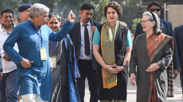 டெல்லி சட்டமன்ற தேர்தல், பாஜக - ஆம் ஆத்மி