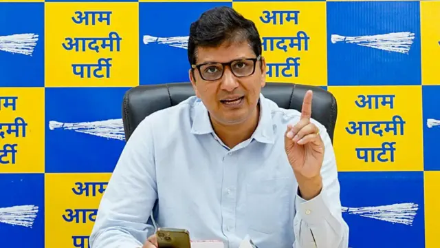 आम आदमी पार्टी नेता और अरविंद केजरीवाल सरकार में मंत्री सौरभ भारद्वाज