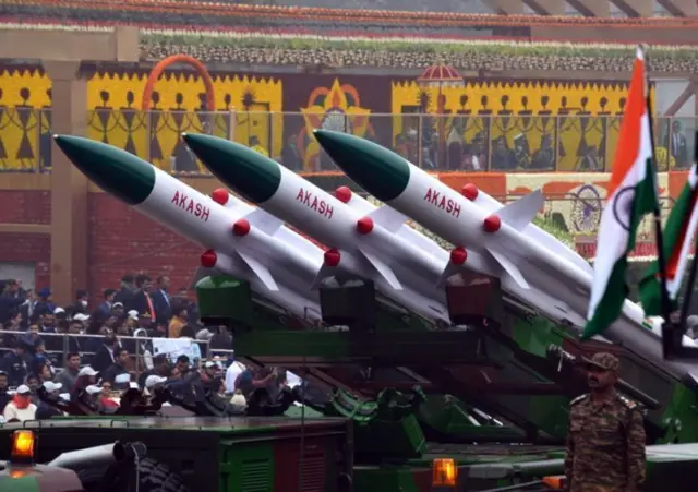 ફતહ-2 પાકિસ્તાન મિસાઇલ