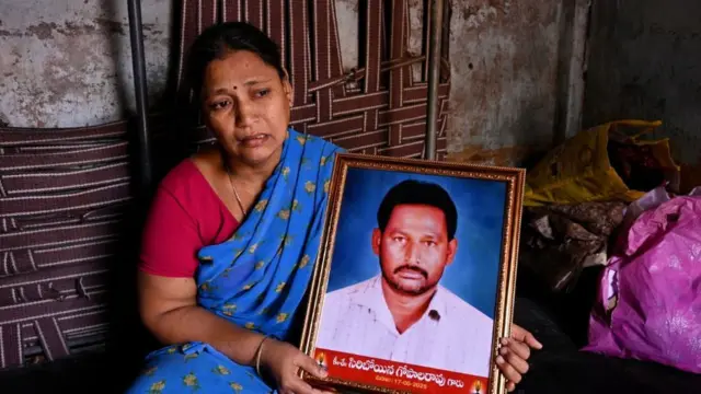  రైతులు, గిట్టుబాటు ధర, ఆత్మహత్యలు, పత్తి, మిర్చి, పొగాకు