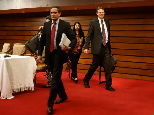 ශ්‍රී ලංකාව සඳහා වූ IMF ජ්‍යෙෂ්ඨ දූත මණ්ඩල ප්‍රධානී පීටර් බෲවර් සහ සිය කණ්ඩායම 