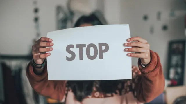 महिलाओं का यौन शोषण 