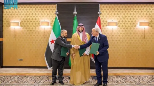 وزرای دفاع سوریه و لبنان و وزیر دفاع عربستان در جده