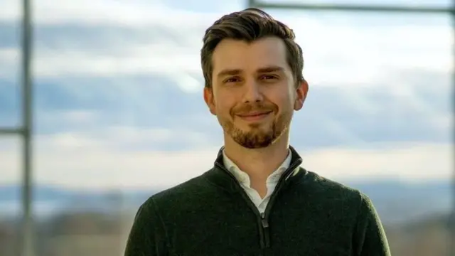 أرميند هاتي