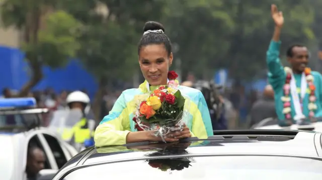 አትሌት ለተሰንበት ግደይ ከኦሪገን መልስ በአዲስ አበባ 