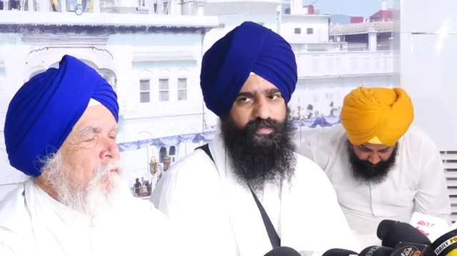ਅਕਾਲ ਤਖ਼ਤ ਸਾਹਿਬ ਦੇ ਜਥੇਦਾਰ ਗਿਆਨੀ ਕੁਲਦੀਪ ਸਿੰਘ ਗੜਗੱਜ