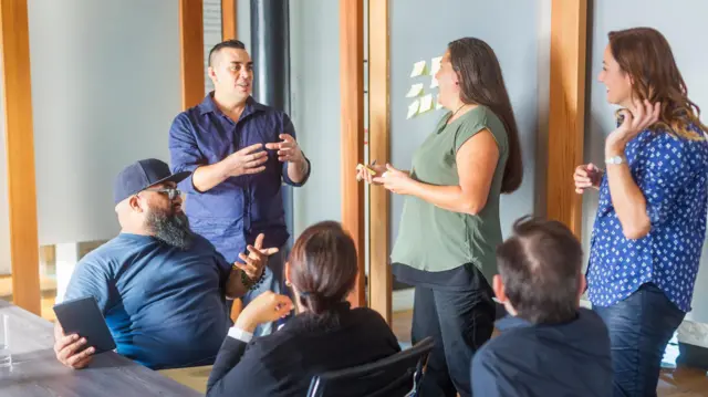 வேலை - தனிப்பட்ட வாழ்க்கை சமநிலை பேணுவது எப்படி?