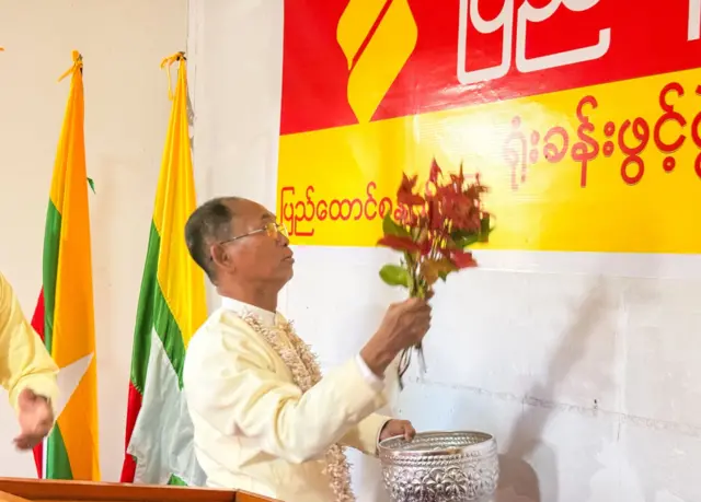 ပြည်သူ့ပါတီ ပြည်ထောင်စုနယ်မြေ ရုံးခန်းဖွင့်ပွဲမှာတွေ့ရတဲ့ ပါတီဥက္ကဋ္ဌဦးကိုကိုကြီး
