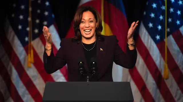 Kamala Harris | "Mi intención es merecer y ganar la nominación para  derrotar a Trump": la vicepresidenta agradece el respaldo de Biden para las  elecciones en EE.UU. - BBC News Mundo