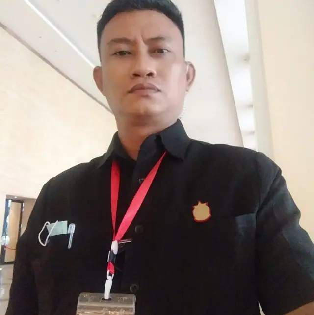 ရေးမှာ ရဲအုပ်တစ်ဦး ပစ်သတ်ခံရ