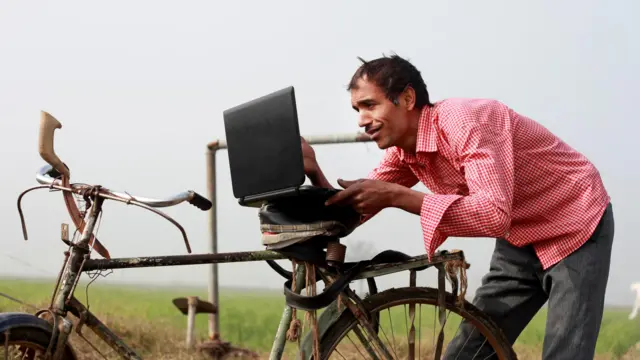 पुरुष दिन 