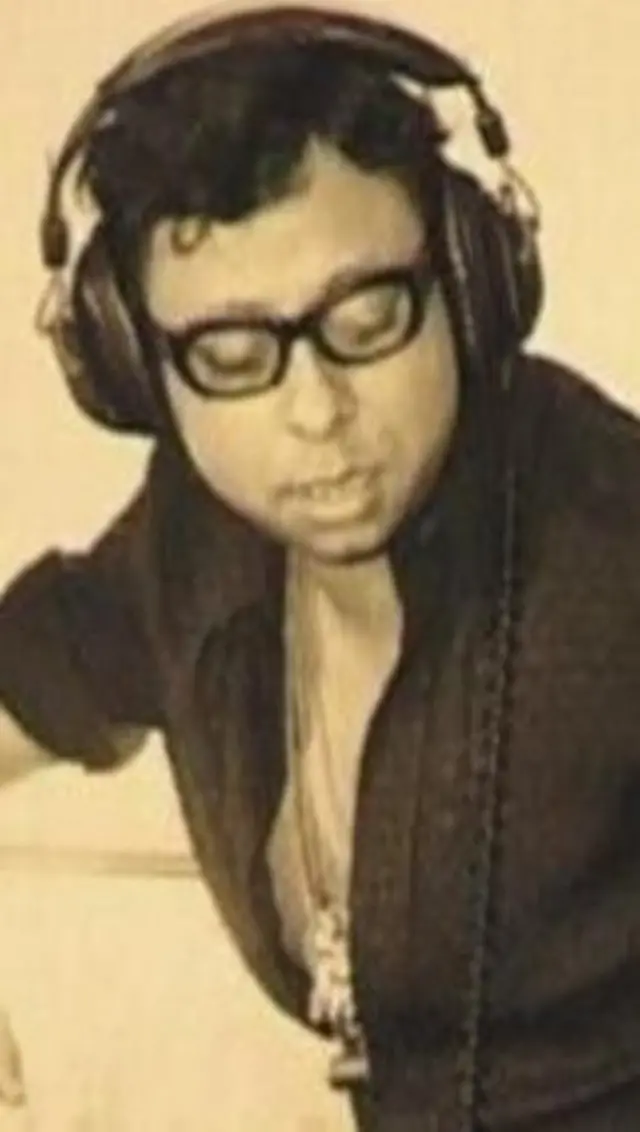 આશા ભોસલે અવસાન અંતિમ સંસ્કાર, લતા મંગેશકર, બોલીવૂડ ગાયિકા, 92 વર્ષ, આશા ભોસલેનો જન્મ અને ઇતિહાસ, રેર ઇન્ટરવ્યૂ, બીબીસી ન્યૂઝ ગુજરાતી