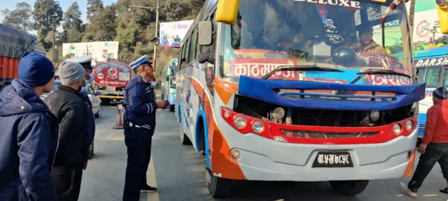 बसमा जाँच गरिँदै