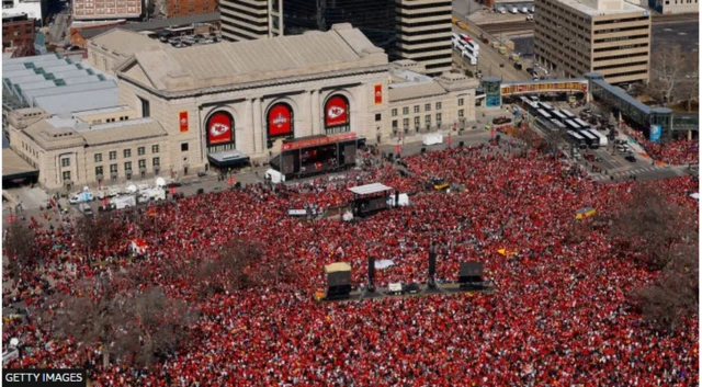 Ibi tí ìṣẹ̀lẹ̀ ìbọn yínyìn ti wáyé