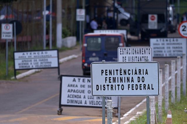 Placas na entradalink da bet365presídio