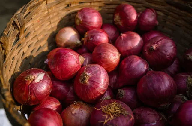 চার হাজার বছর আগেও বিভিন্ন খাবারে পেঁয়াজ ব্যবহার করা হতো।