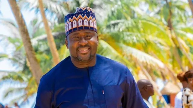 Desmond Elliot