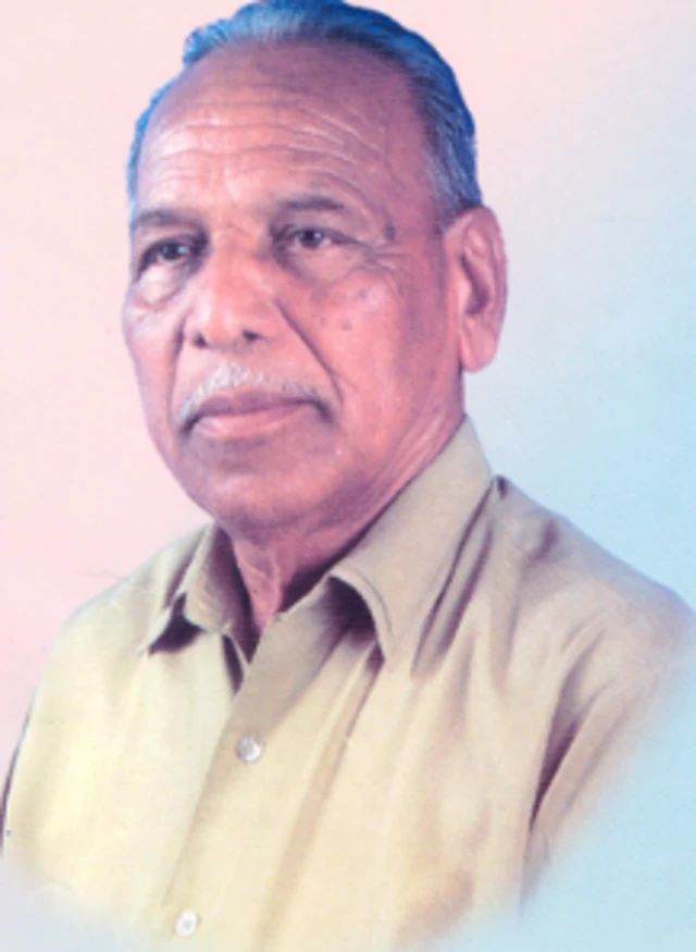 वयाच्या विशीतले अण्णा 1942 च्या 'चले जाव' आंदोलनावेळी मुंबईला गेले. तिथल्या वातावरणाने ते प्रचंड प्रेरणा घेऊन वाळव्याला परत आले.