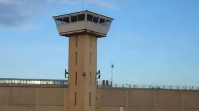 کمیته پیگیری وضعیت بازداشت شدگان می گوید گزارش‌های متعددی از شکنجه‌های جسمی و روحی بازداشت‌شدگان در زندان‌های سراسر کشور دریافت کرده اما تنها درباره بخش کوچکی از بازداشت‌ها و شکنجه‌ها خبررسانی صورت گرفته